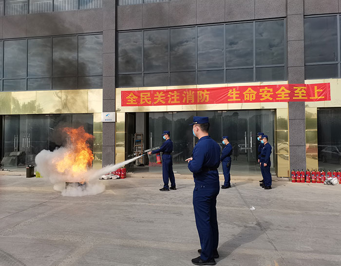 如何扑灭火灾