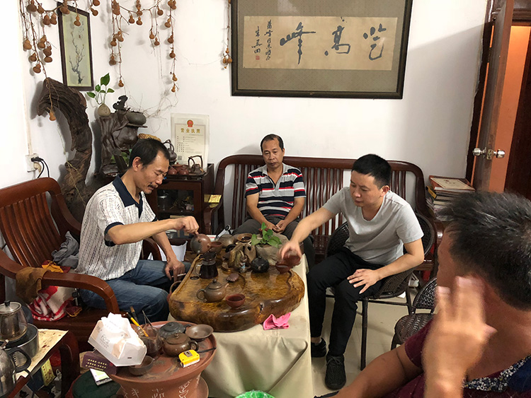 理工公司陈经理与朱肖峰大师